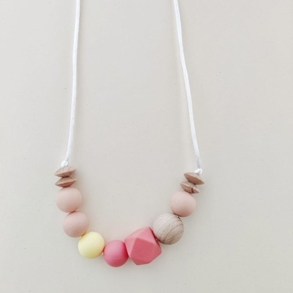 Collar de maternidad "NARU"